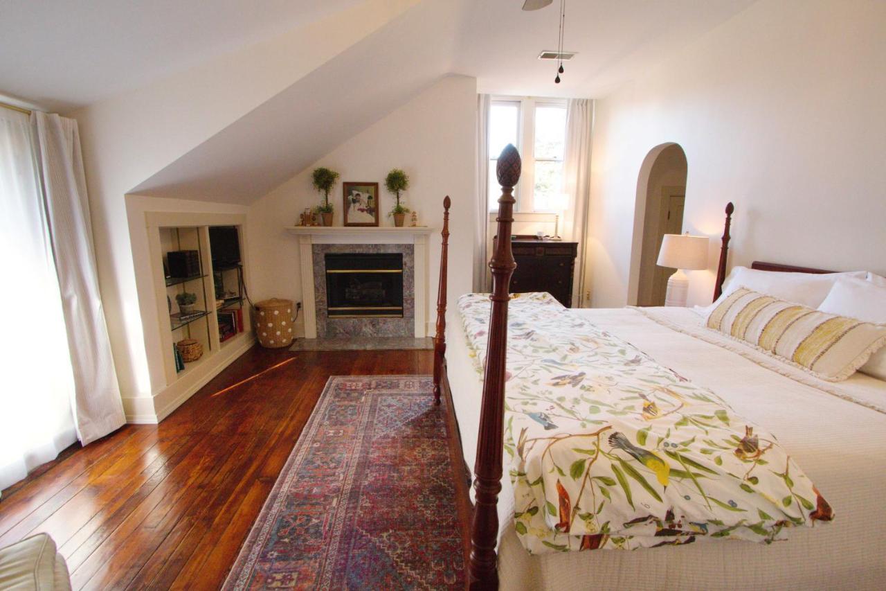 Louisville Bourbon Inn Rom bilde